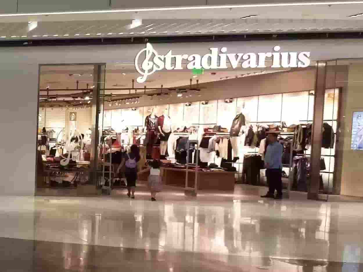 فروع ستراديفاريوس الرياض